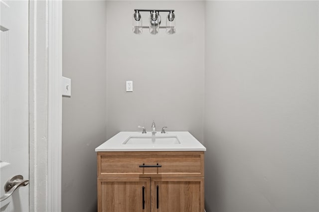544 4th Ave, New Kensington, PA 15068 - bathroom featuring vanity