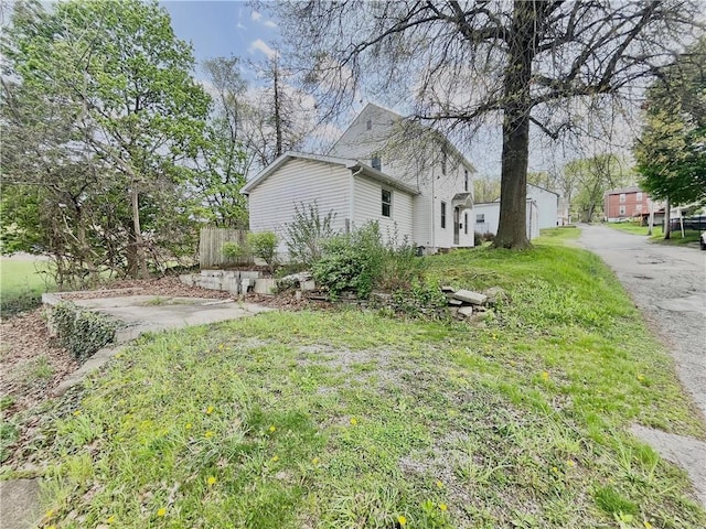 view of property exterior