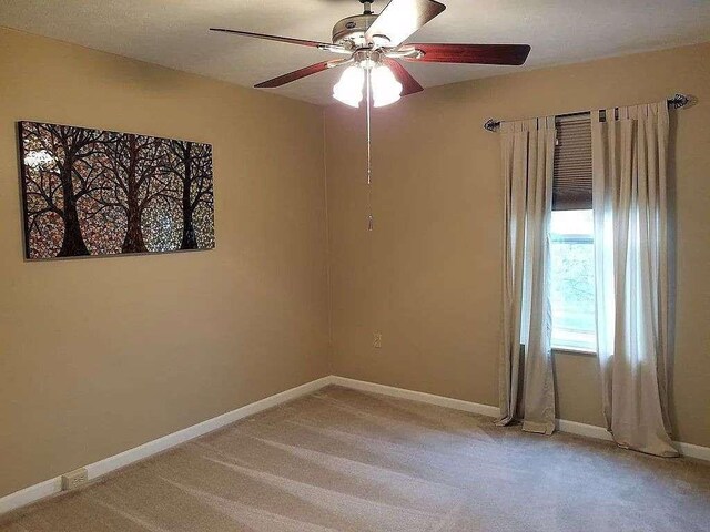 116 Antlerhollow Ct, Cranberry Twp, PA 16066 - unfurnished room featuring ceiling fan, light carpet, and baseboards