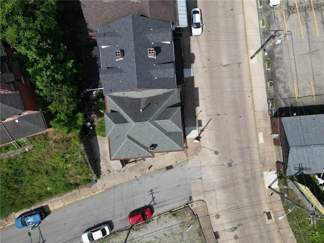 616 Evans Ave, Mckeesport, PA 15132 - drone / aerial view
