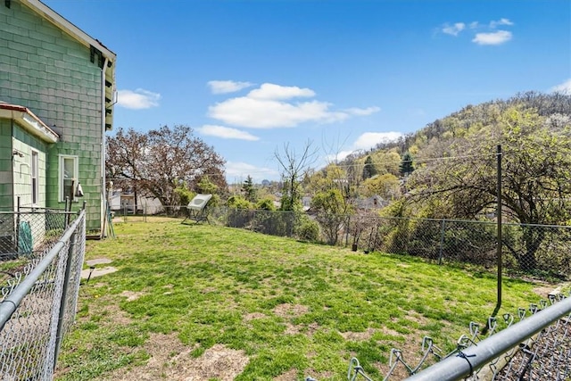 101 Clara St, Millvale, PA 15209 - view of yard featuring fence