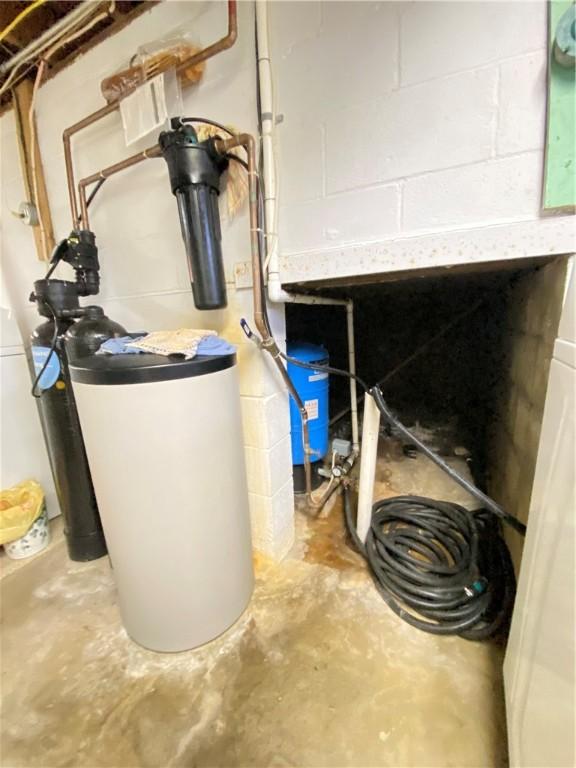 view of utility room