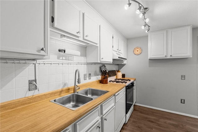 kitchen featuring decorative backsplash, gas range, white cabinetry, a sink, and dishwasher