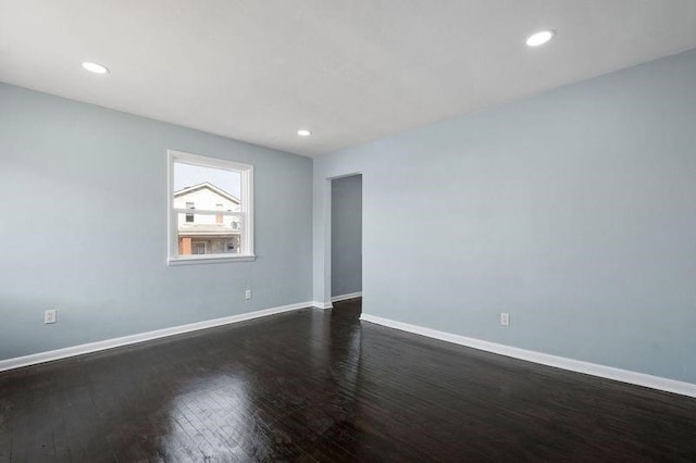 901 Union Ave, Mckeesport, PA 15132 - spare room with recessed lighting, baseboards, and dark wood finished floors