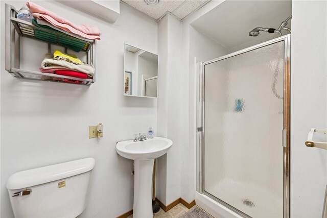 209 Claypoole Hill Rd, Bethel Twp, PA 16226 - bathroom featuring a shower stall and toilet