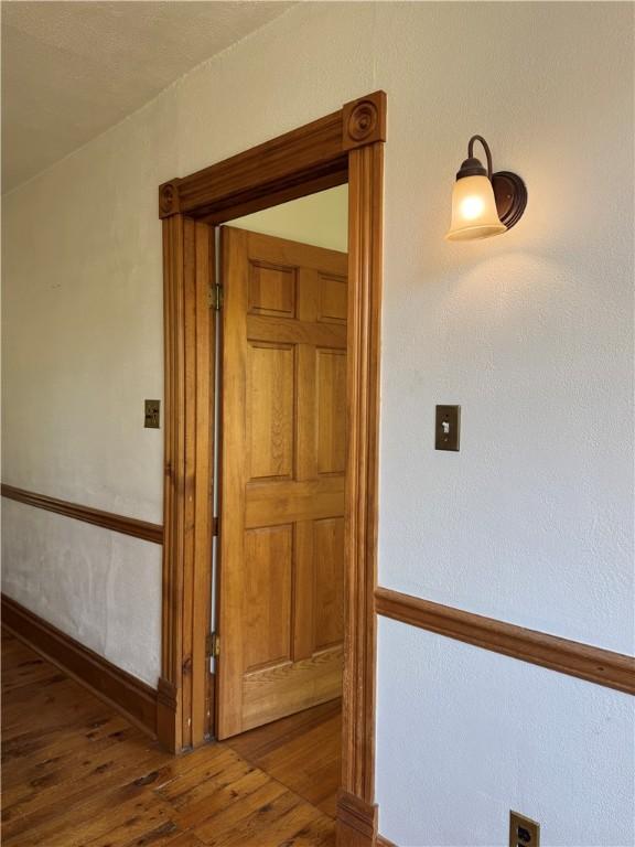 1214 Chislett St, Morningside, PA 15206 - interior space featuring baseboards and hardwood / wood-style floors
