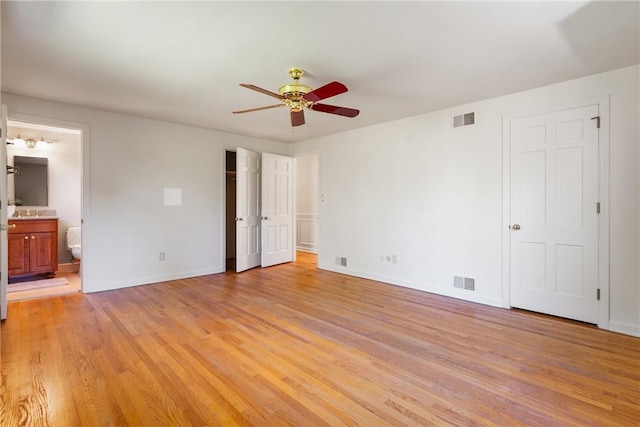 2650 Quail Hill Dr, Upper St Clair, PA 15241 - unfurnished bedroom featuring light wood-style floors, ensuite bathroom, baseboards, and a ceiling fan