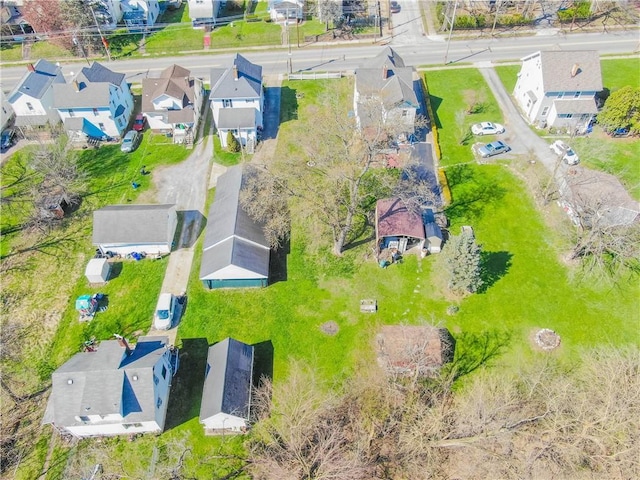 828 Butler Ave, New Castle/4Th, PA 16101 - aerial view featuring a residential view