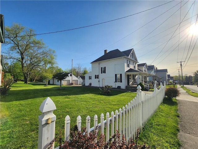 828 Butler Ave, New Castle/4Th, PA 16101 - view of home's exterior featuring a yard and fence