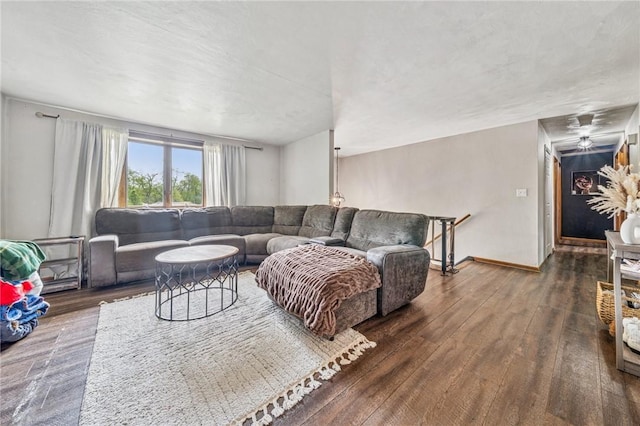 1 Fitch Ln, Mount Pleasant Twp Wml, PA 15601 - living area featuring baseboards and hardwood / wood-style flooring