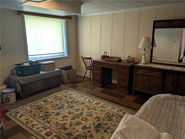 211 Wainwright Dr, Mckeesport, PA 15132 - interior space with baseboards, ornamental molding, and a decorative wall