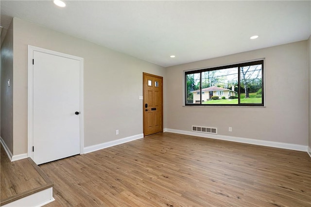 4917 Leona Dr, Baldwin Boro, PA 15227 - empty room with recessed lighting, baseboards, visible vents, and light wood-style flooring
