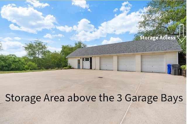 6181 Brown Rd, Penn Twp, PA 16002 - view of detached garage