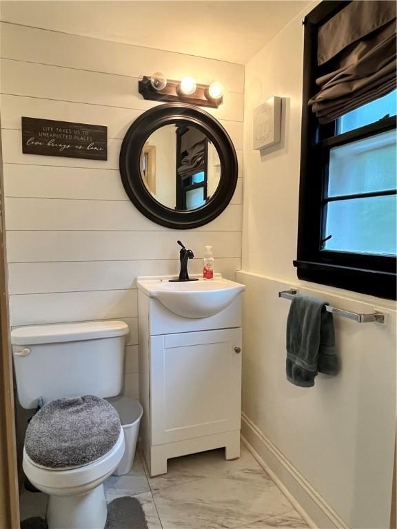 440 School St, Indiana Boro Ind, PA 15701 - half bathroom with toilet, baseboards, marble finish floor, and vanity