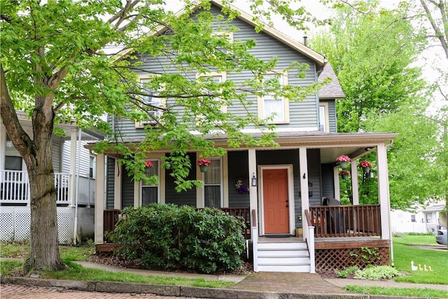 view of front of home featuring a porch