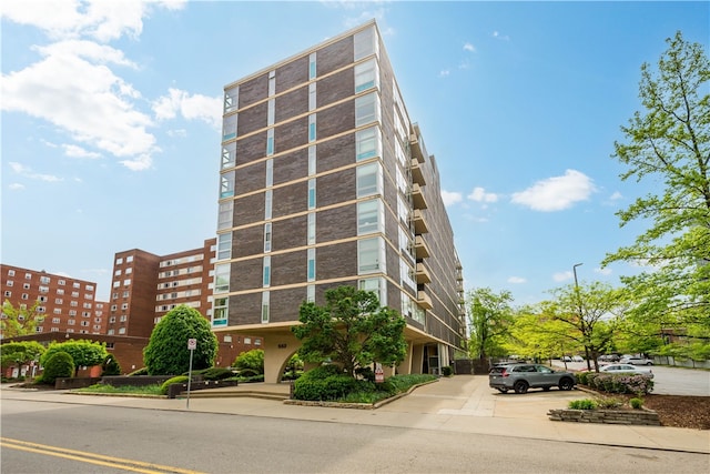 552 N Neville St Unit 26, Oakland, PA 15213 - view of apartment building / complex
