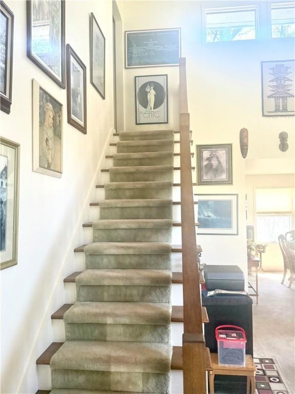 420 Edgewood Ave, White Twp Ind, PA 15701 - stairway featuring a high ceiling