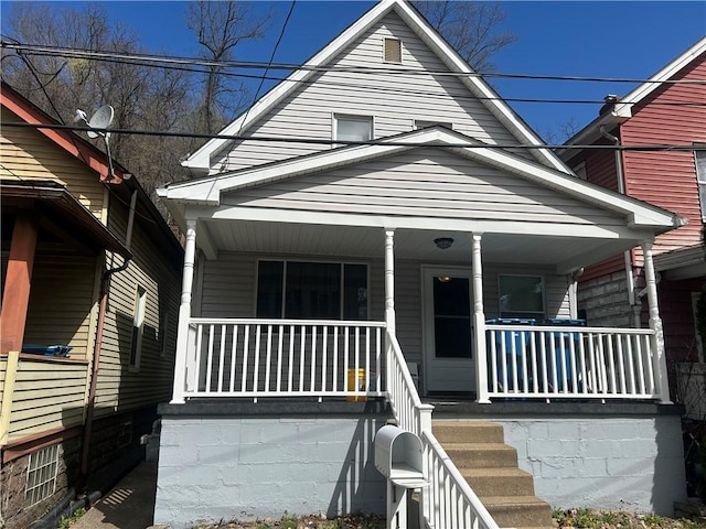 116 Ivy St, Wilkins Twp, PA 15145 - exterior space with a porch