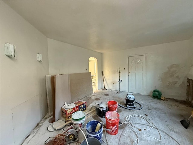 39 Eagle St, Fallowfield, PA 15022 - interior space featuring arched walkways