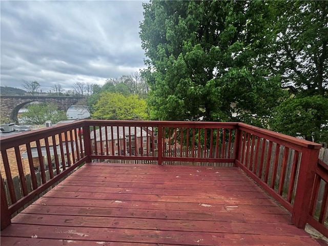 636 Lincoln Ave, East Liberty, PA 15206 - view of wooden terrace