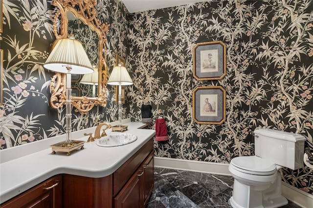 1609 Blackburn Heights Dr, Franklin Park, PA 15143 - bathroom with vanity, toilet, baseboards, and wallpapered walls