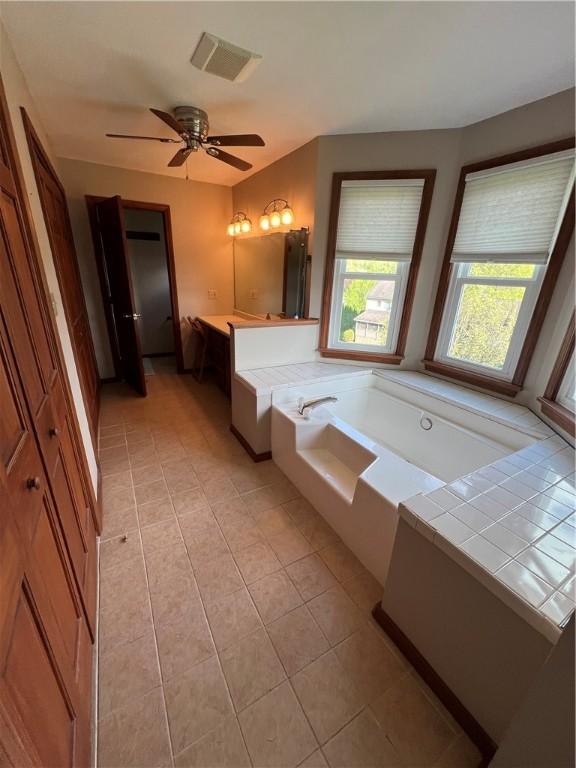 200 Holyoke Rd, Center Twp But, PA 16001