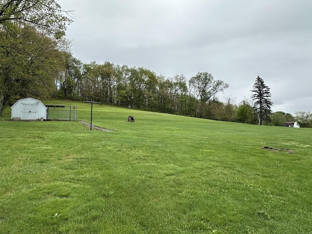 861 Chicora Rd, Oakland Twp, PA 16025 - view of yard featuring an outdoor structure and a storage shed