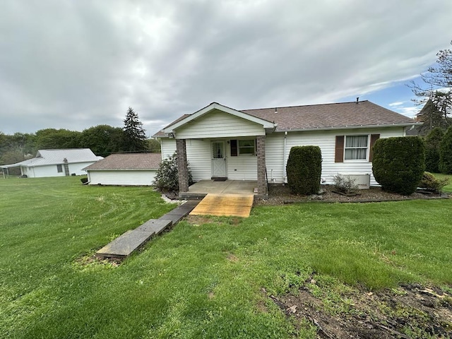 861 Chicora Rd, Oakland Twp, PA 16025 - view of front of home featuring a front lawn