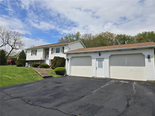 861 Chicora Rd, Oakland Twp, PA 16025 - bi-level home featuring a front yard and aphalt driveway