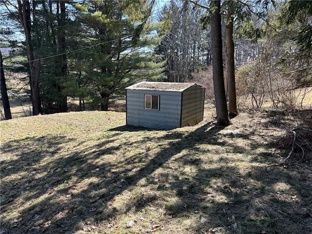 219 Meadow Dr, Westmont Hilltop School District, PA 15905 - view of shed