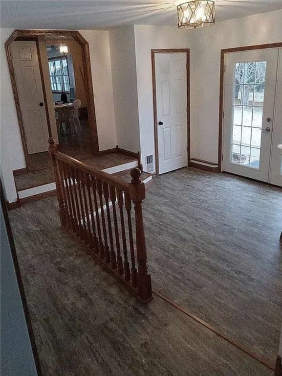 1960 E End Rd, Shippenville, PA 16254 - entrance foyer with visible vents, wood finished floors, and baseboards
