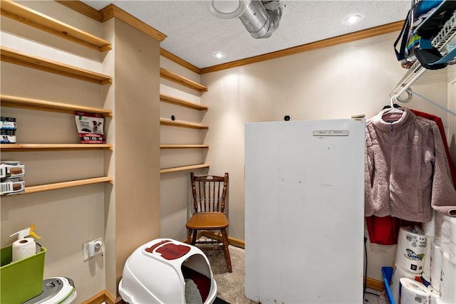 bathroom featuring baseboards, ornamental molding, and recessed lighting