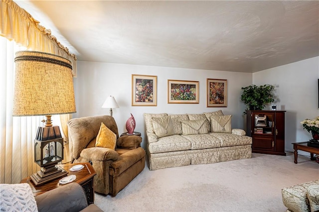 1079 Hedy Lynn Dr, North Huntingdon, PA 15642 - living area featuring carpet