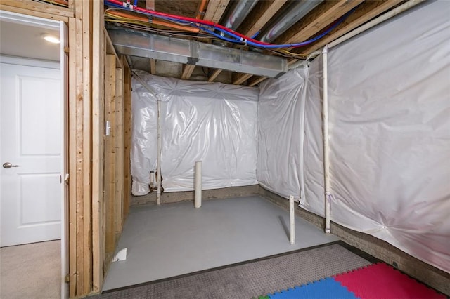 7005 Augusta Ln, Penn Twp Wml, PA 15644 - view of unfinished basement