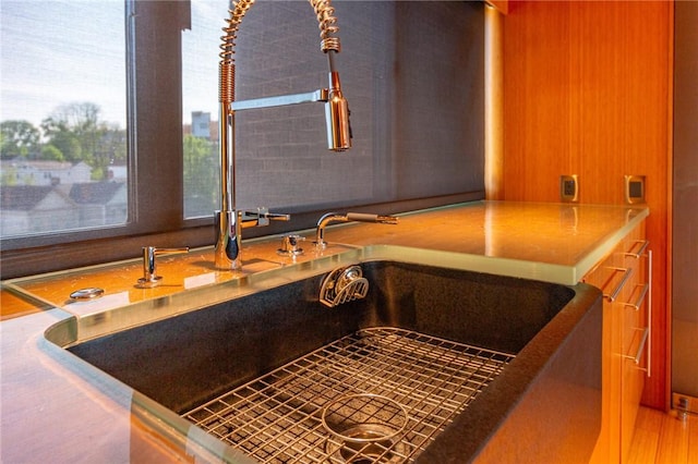 bar area with a sink