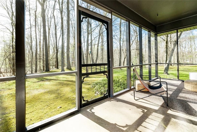view of unfurnished sunroom