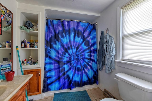108 Pandora Dr, Derry Twp, PA 15627 - full bathroom featuring tile patterned floors, toilet, and vanity