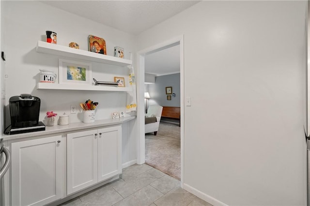 2120 Greentree Rd Unit 705E, Scott Twp Sal, PA 15220 - hallway featuring baseboards, light carpet, and light tile patterned floors