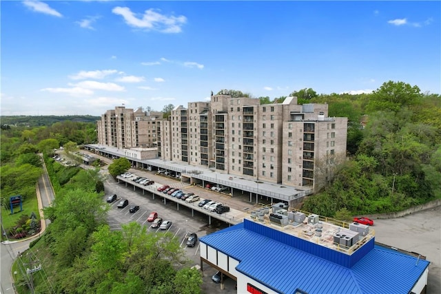 2120 Greentree Rd Unit 705E, Scott Twp Sal, PA 15220 - view of apartment building / complex