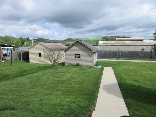 1112 Beaver Ave, Ellwood City Law, PA 16117 - view of side of property