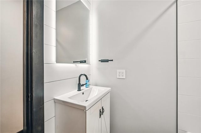 bathroom featuring vanity