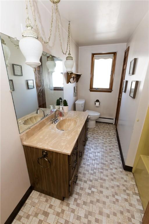 813 Green St, California, PA 15419 - photo 18