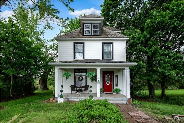 traditional style home with a porch
