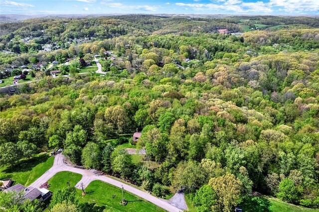 108 Crestview Dr, Evans City Boro, PA 16033 - aerial view of property's location featuring a forest