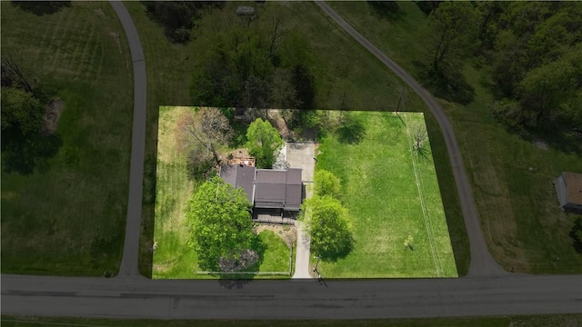 view of subject property featuring property parcel outlined