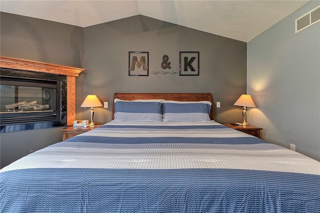 1057 Finchley Rd, North Huntingdon, PA 15642 - bedroom featuring vaulted ceiling