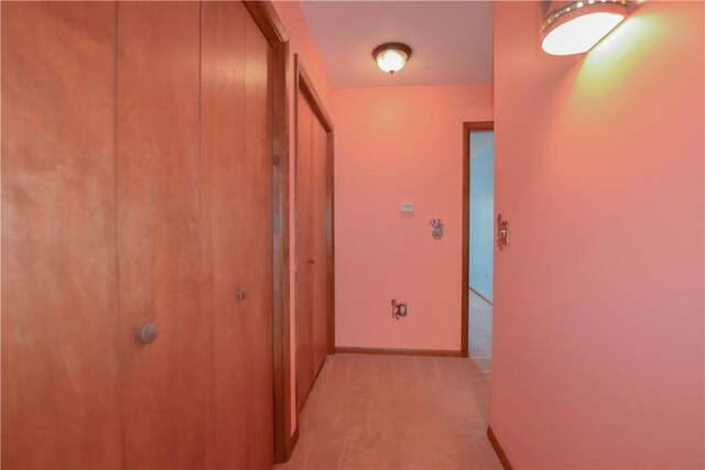 103 Hemlock Ct, Saxonburg Boro, PA 16056 - corridor with light colored carpet and baseboards