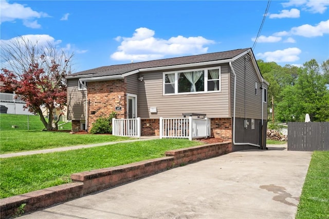 107 Fiesta Dr, Plum Boro, PA 15239 - photo 2