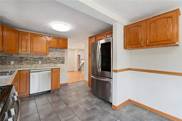 107 Fiesta Dr, Plum Boro, PA 15239 - photo 12