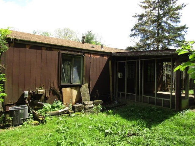 1889 Riggs Rd, South Park, PA 15129 - photo 3